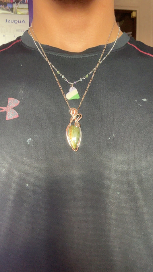 Gold Sheen Labradorite Pendant