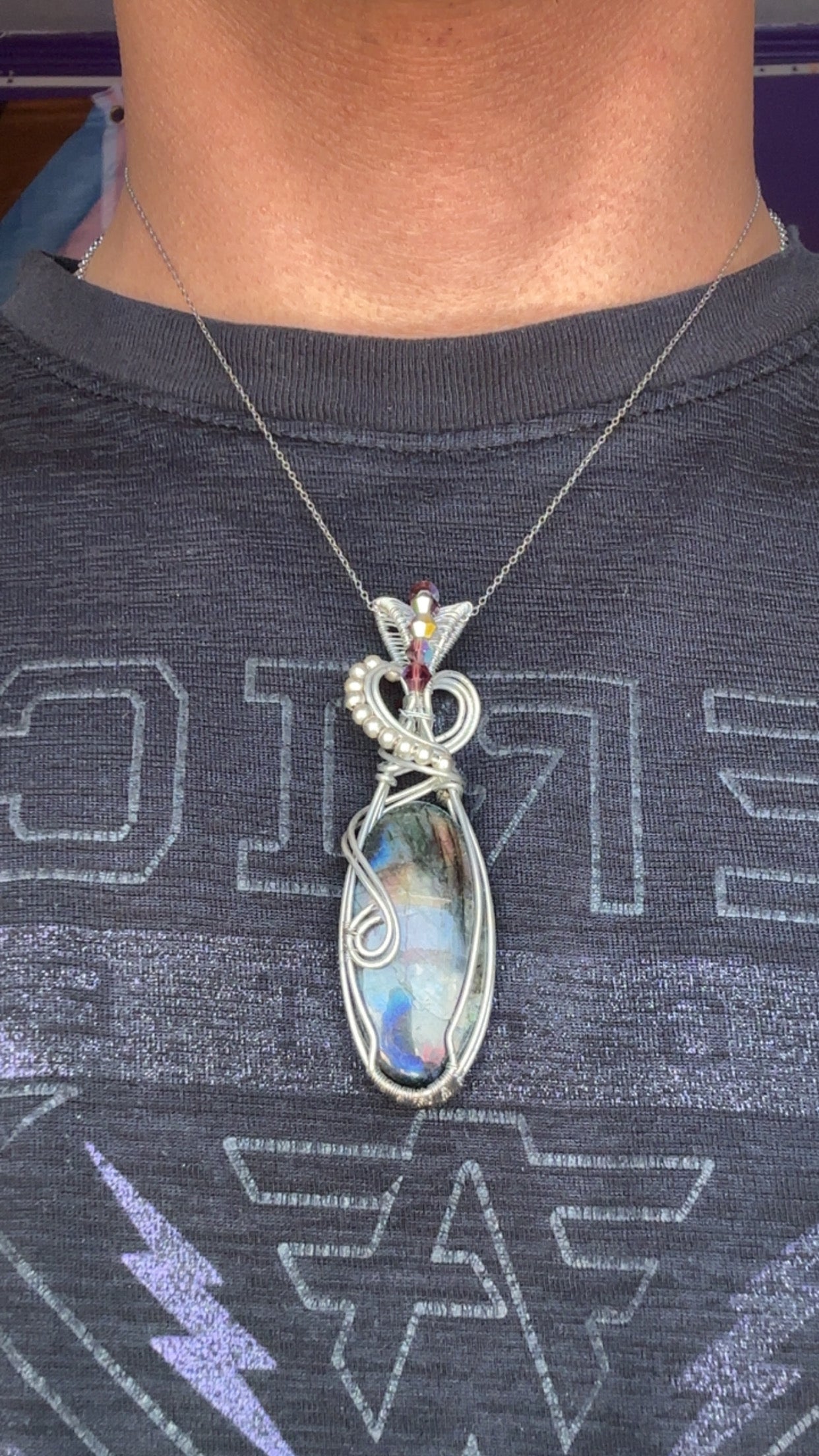 Flashy Labradorite Pendant with Purple Accent Beads